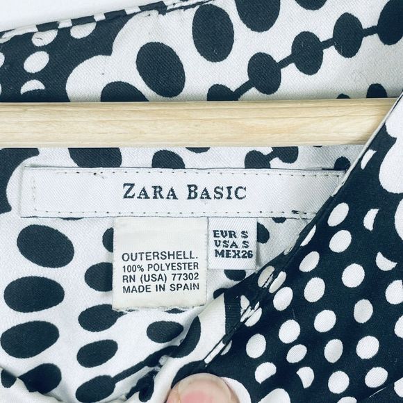 Zara Basics 1/2 Sleeve Black‎ White Circle Satin Shift Sheath Dress Womens Small - Picture 7 of 7